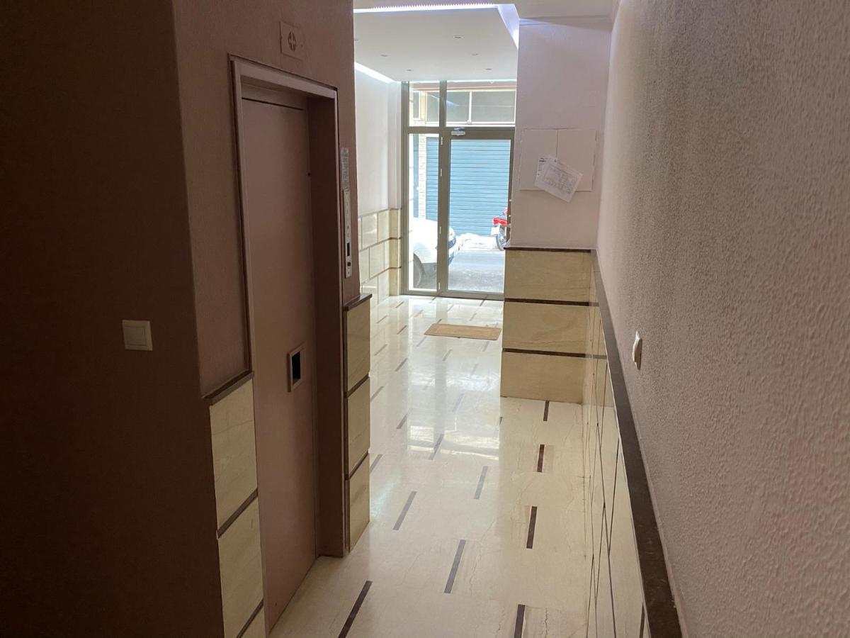 Asimina Apartment, Kerameikos Metro Station Athens Luaran gambar